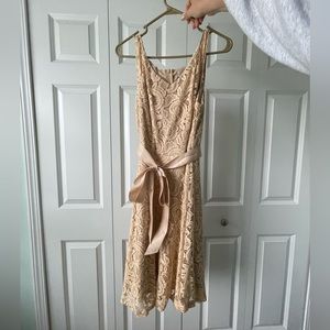 Dressystar short floral lace dress, size XL, NWOT. Smoke free/pet friendly home.